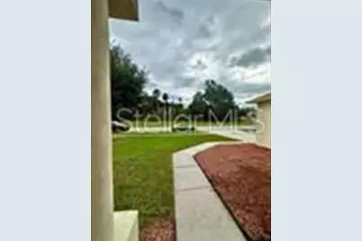 2096 The Oaks Boulevard, Kissimmee, FL 34746 - Photo 2