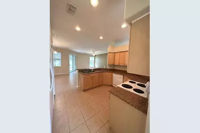2096 The Oaks Boulevard, Kissimmee, FL 34746 - Photo 6