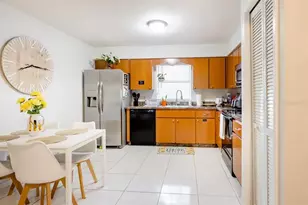 4626 Sturbridge Ct, Orlando, FL 32812 - Photo 4