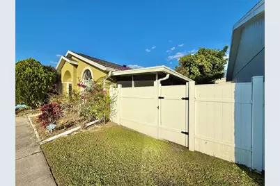 2359 Harbor Town Drive, Kissimmee, FL 34744 - Photo 18