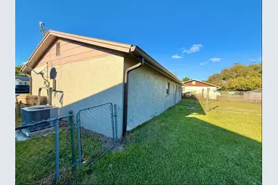 133 Alderwood Drive, Kissimmee, FL 34743 - Photo 4