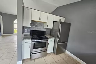 635 Parakeet Ct, Poinciana, FL 34759 - Photo 10