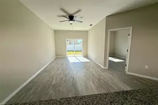 801 Squirrel Ct, Poinciana, FL 34759 - Photo 6