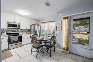 2174 Cypress Bay Blvd, Kissimmee, FL 34743 - Photo 10