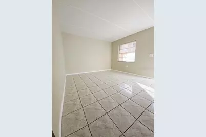 720 Michigan Court #2, Saint Cloud, FL 34769 - Photo 4