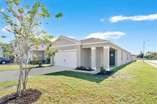 2302 Brassie Ct, Winter Haven, FL 33884 - Photo 2