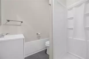 2302 Brassie Ct, Winter Haven, FL 33884 - Photo 12