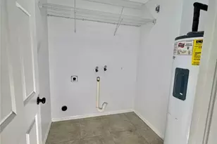 7469 Pond Cir, Spring Hill, FL 34606 - Photo 22