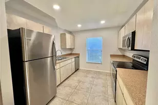 7469 Pond Cir, Spring Hill, FL 34606 - Photo 8