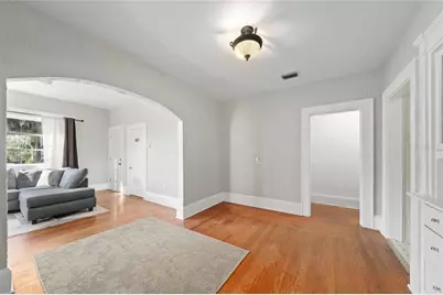 226 4th Street NE, Winter Haven, FL 33881 - Photo 12