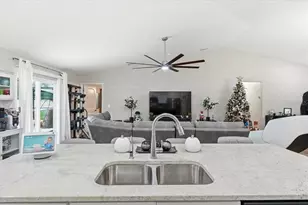 31 Morgan St, Auburndale, FL 33823 - Photo 16