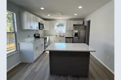 1731 Avenue C NE, Winter Haven, FL 33881 - Photo 8