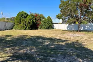 1409 Power Line Rd, Davenport, FL 33837 - Photo 4