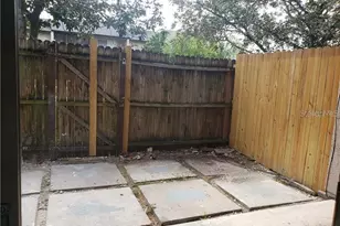 3919 Coronation Ct, Orlando, FL 32839 - Photo 4