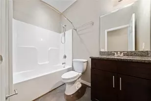 2893 Whispering Trails Dr, Winter Haven, FL 33884 - Photo 20