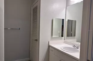 860 N Orange Ave, Orlando, FL 32801 - Photo 8