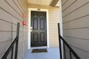 4736 Walden Cir, Orlando, FL 32811 - Photo 2
