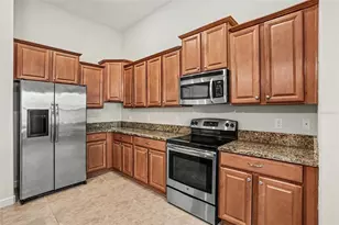 1392 Palmetto Dunes St, Davenport, FL 33896 - Photo 4