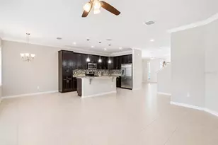 200 Trinity Ridge Cir, Davenport, FL 33897 - Photo 6