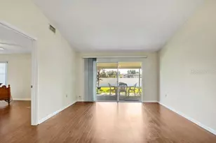 1585 Oakview Cir SE, Winter Haven, FL 33880 - Photo 4