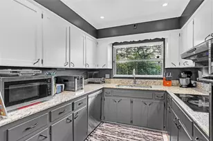 5643 Satel Dr, Orlando, FL 32810 - Photo 14