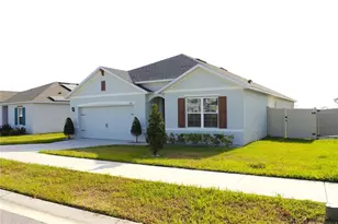 622 Peyton Brooke Wy, Winter Haven, FL 33881 - Photo 2
