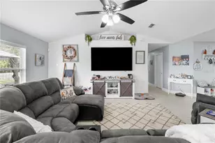 3634 Doe Run Dr, Saint Cloud, FL 34772 - Photo 14