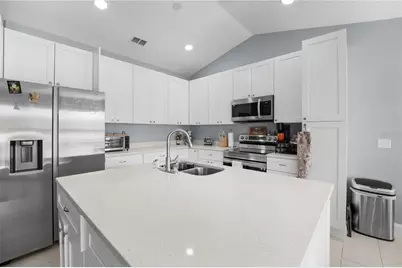 3634 Doe Run Drive, Saint Cloud, FL 34772 - Photo 10