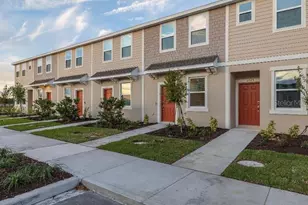 2025 Viewfinder St, Kissimmee, FL 34759 - Photo 2