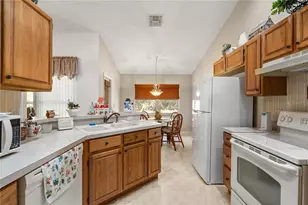 12512 Bohannon Blvd, Orlando, FL 32824 - Photo 8