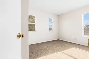 411 Manitoba Dr, Kissimmee, FL 34759 - Photo 14