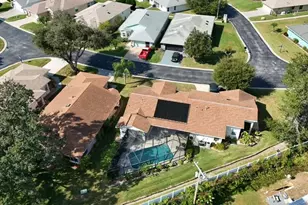 6323 Silver Lakes Dr E, Lakeland, FL 33810 - Photo 4