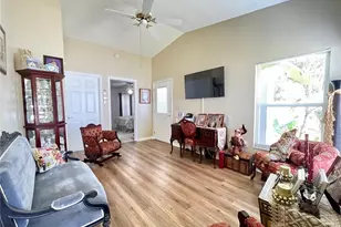 6323 Silver Lakes Dr E, Lakeland, FL 33810 - Photo 24