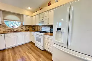 6323 Silver Lakes Dr E, Lakeland, FL 33810 - Photo 34