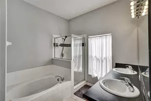 359 Vizcay Way, Davenport, FL 33837 - Photo 20