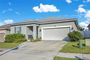 354 Casa Verano Ln, Davenport, FL 33897 - Photo 2