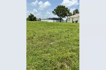 2213 Kismet Parkway E, Cape Coral, FL 33909 - Photo 2