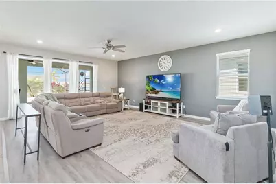 2323 Nuthatch St, Saint Cloud, FL 34771 - Photo 8