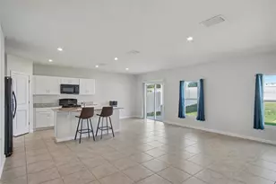 1371 Madison Cir, Haines City, FL 33844 - Photo 8