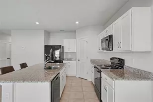 1371 Madison Cir, Haines City, FL 33844 - Photo 6