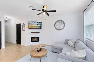 528 Madison Dr, Davenport, FL 33837 - Photo 22