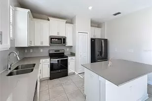 4600 Tribute Trail, Kissimmee, FL 34746 - Photo 4
