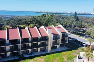7550 Sunshine Skyway Ln S, Saint Petersburg, FL 33711 - Photo 4