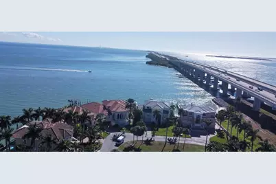 7550 Sunshine Skyway Lane S #P11, Saint Petersburg, FL 33711 - Photo 1