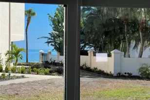 7550 Sunshine Skyway Ln S, Saint Petersburg, FL 33711 - Photo 22
