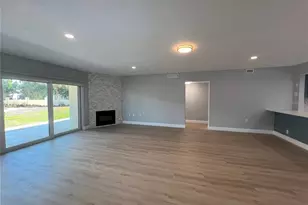 7550 Sunshine Skyway Ln S, Saint Petersburg, FL 33711 - Photo 4