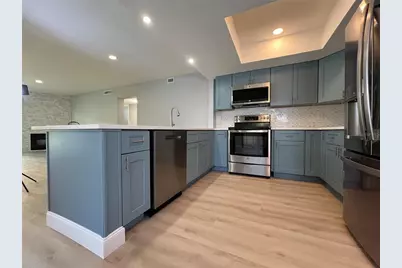 7550 Sunshine Skyway Lane S #P11, Saint Petersburg, FL 33711 - Photo 14