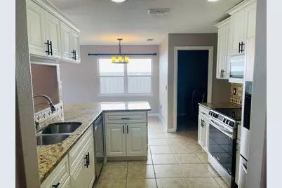 1803 Meadow Pond Way, Orlando, FL 32824 - Photo 2