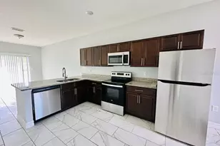 754 Mink Ct, Kissimmee, FL 34759 - Photo 2