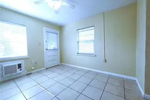 1109 Pennsylvania Ave, Saint Cloud, FL 34769 - Photo 6